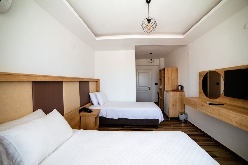 Estia Hotel Rezervasyon