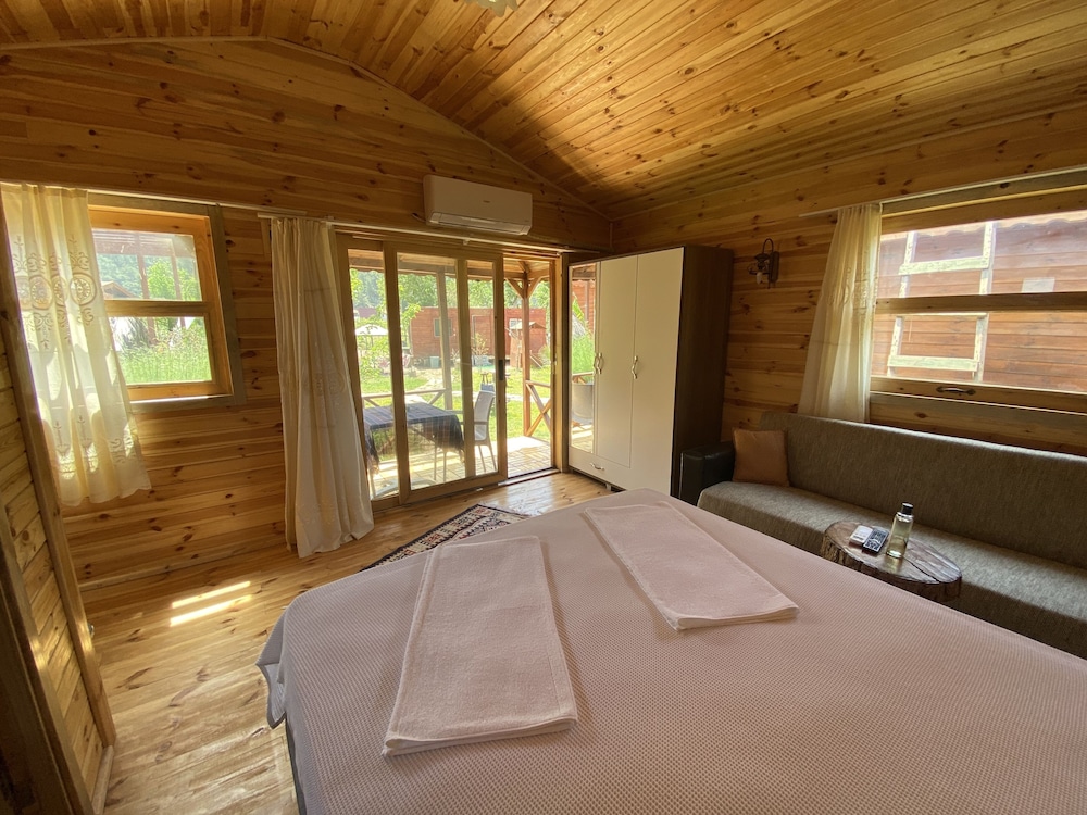 Nehir Bungalov Rezervasyon