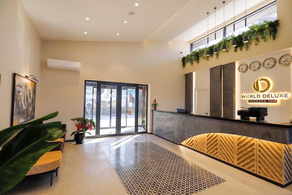 World Deluxe Forest Rezervasyon