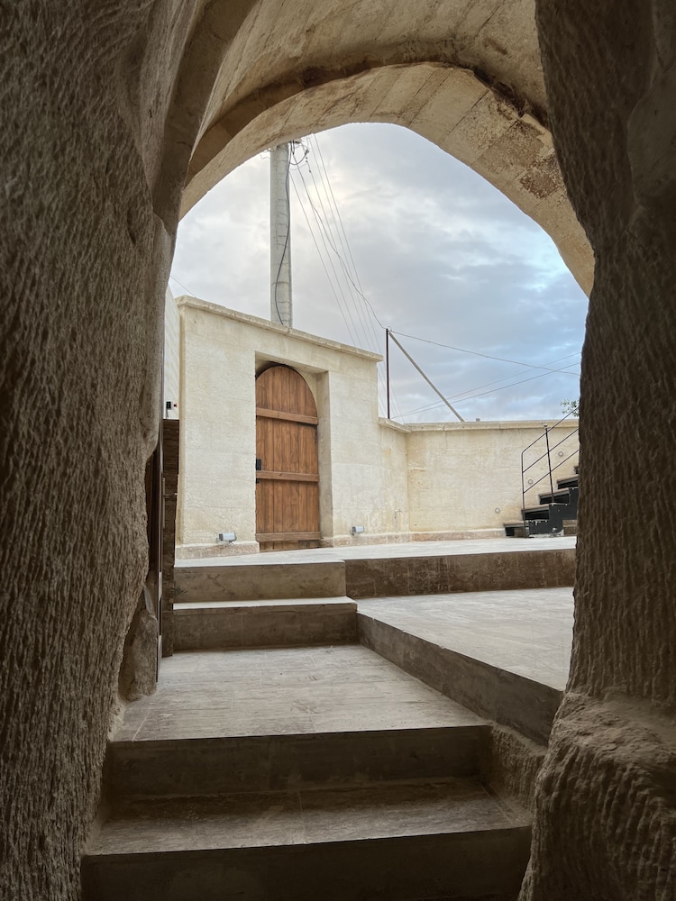 Dionysos Cave Cappadocia Hotel Rezervasyon