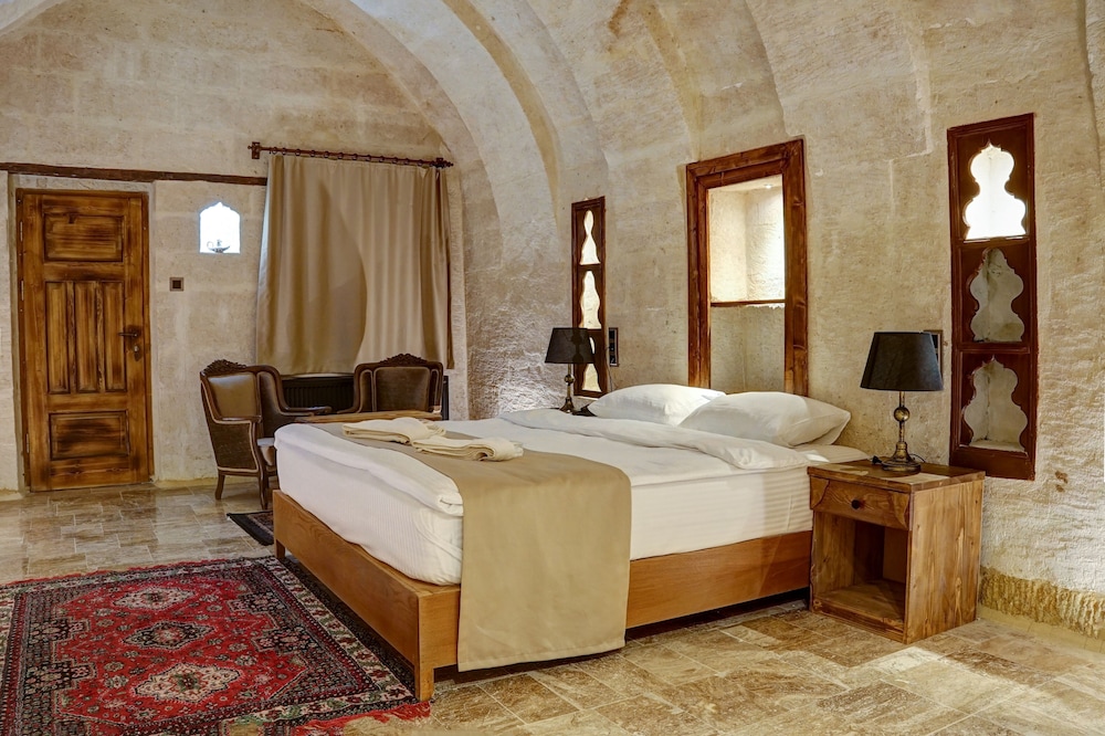 Dionysos Cave Cappadocia Hotel Rezervasyon