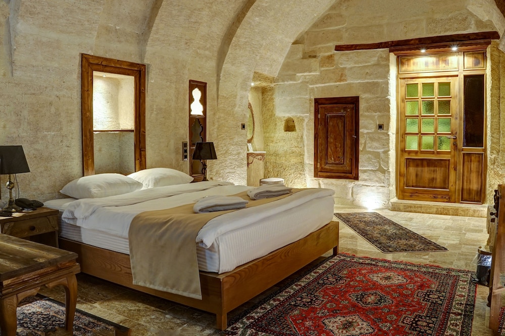 Dionysos Cave Cappadocia Hotel Rezervasyon