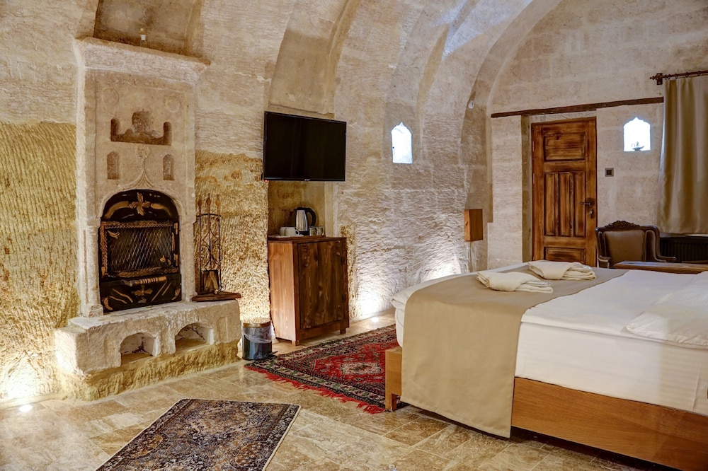 Dionysos Cave Cappadocia Hotel Rezervasyon