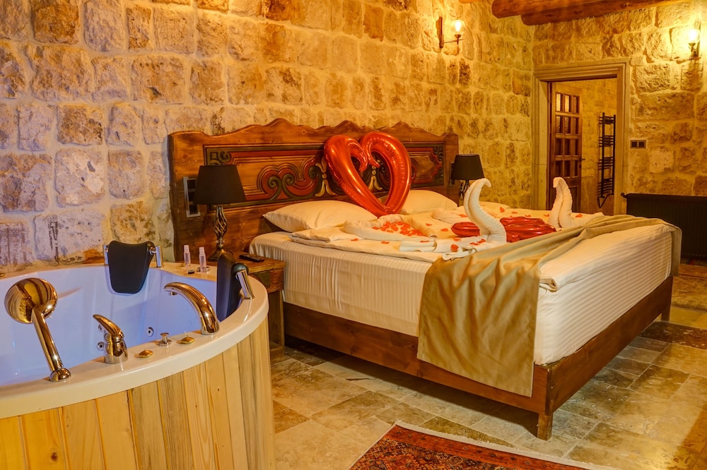 Dionysos Cave Cappadocia Hotel Rezervasyon