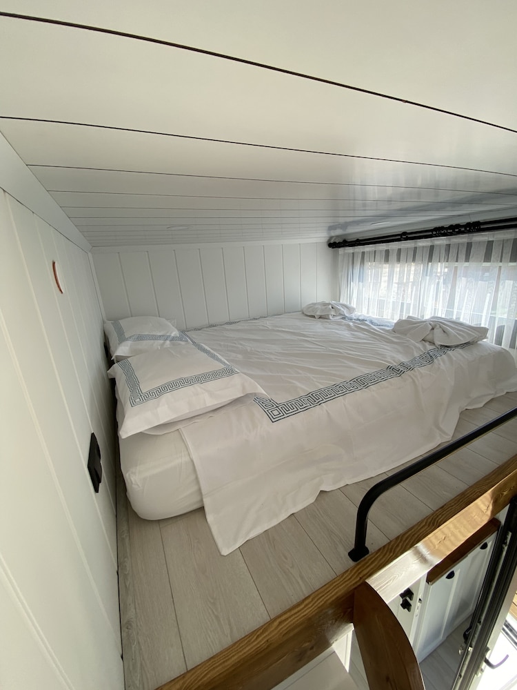 Lavira Tiny House Village Rezervasyon