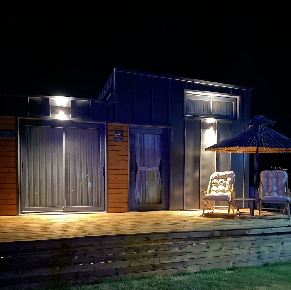 Lavira Tiny House Village Rezervasyon