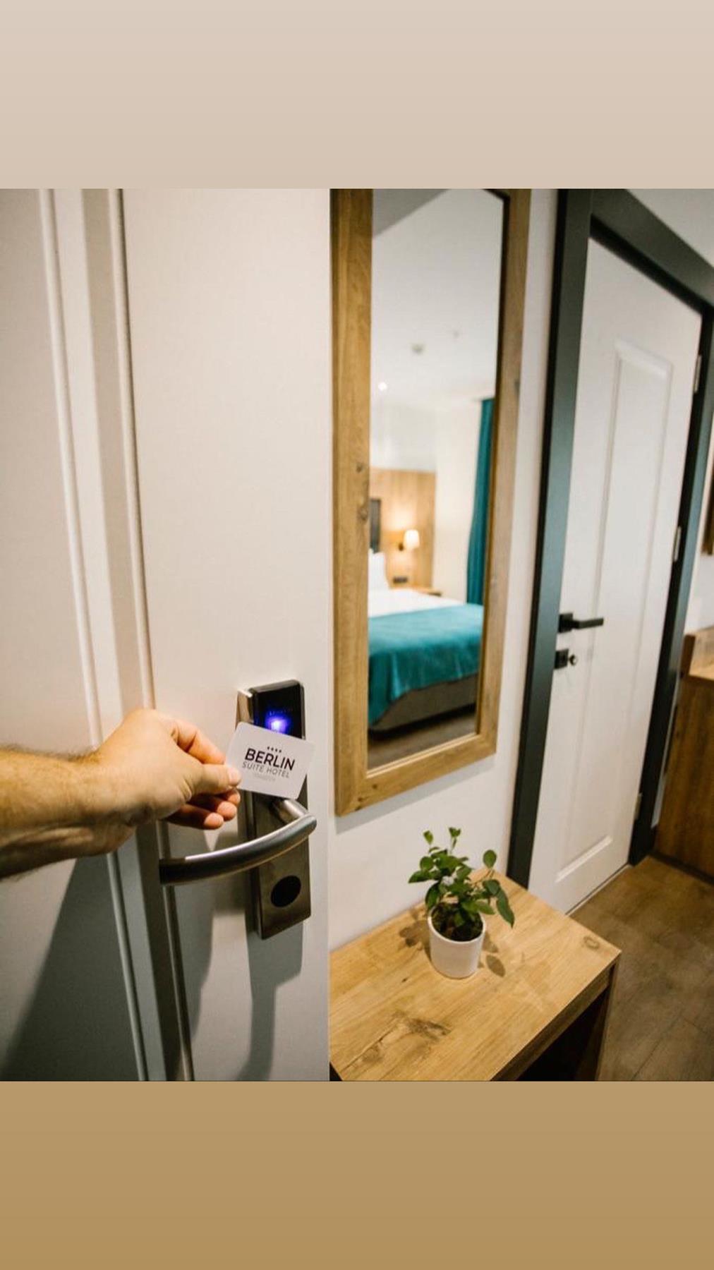 Berlin Suite Hotel Rezervasyon