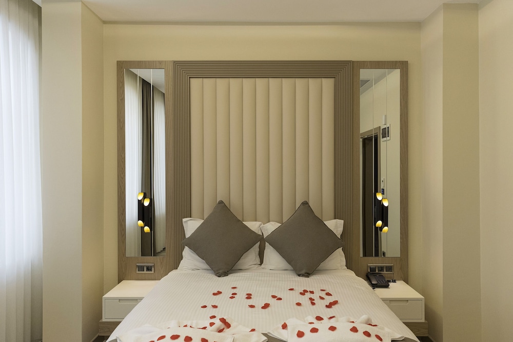 Hotel Brako Rezervasyon