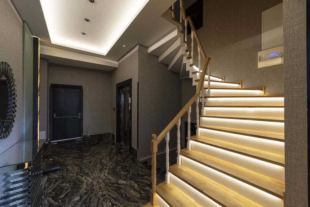 Hotel Brako Rezervasyon