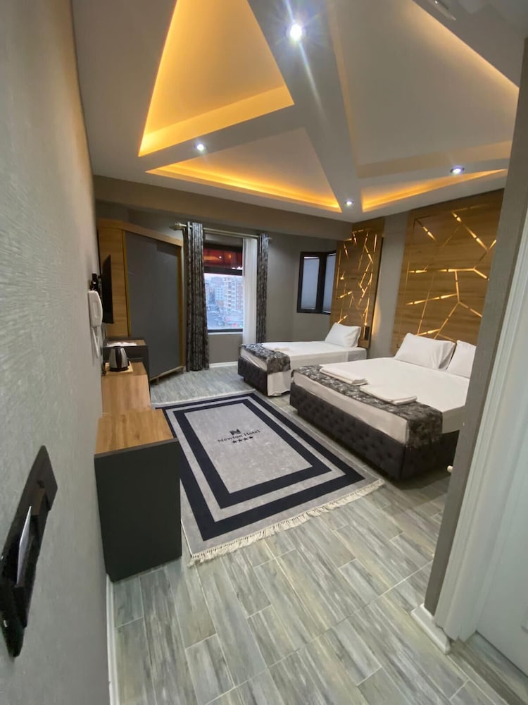 Newton Otel Rezervasyon