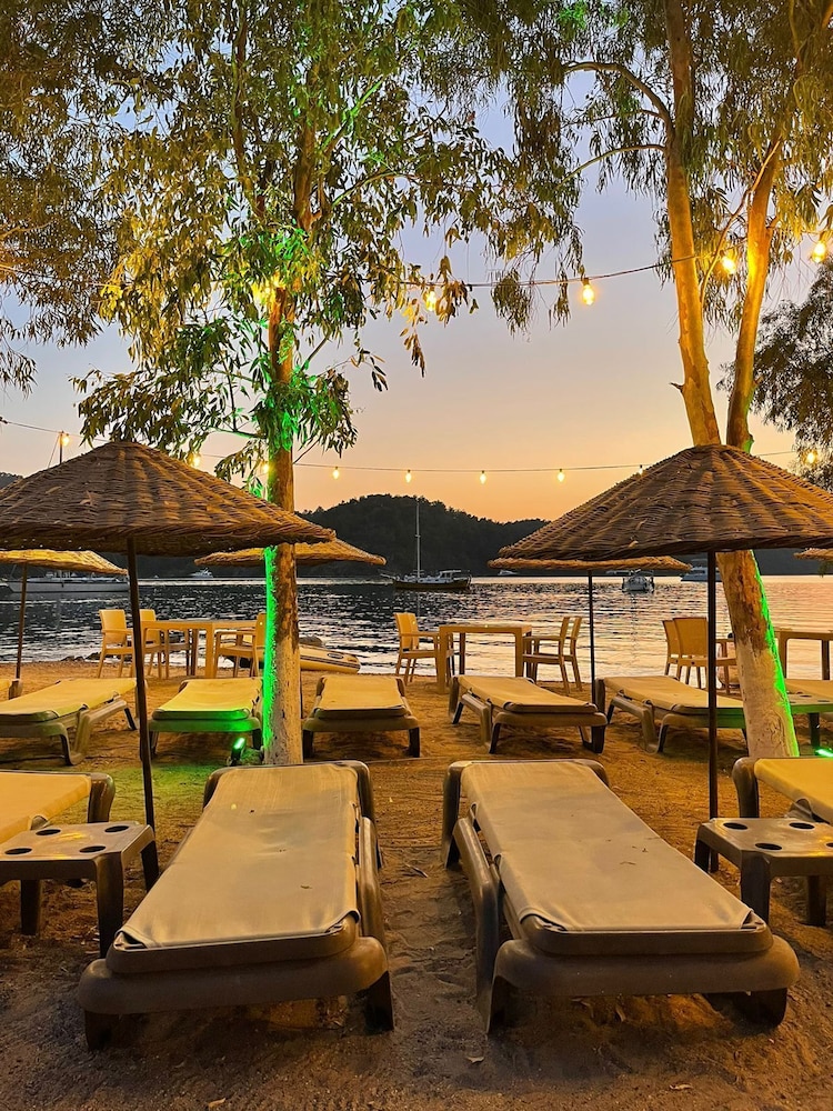 Marimare Beach & Bungalow Hotel Rezervasyon