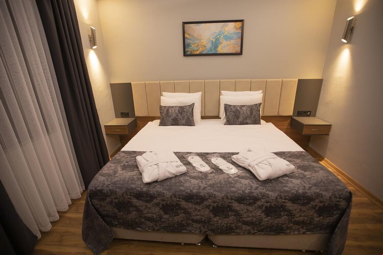 Divares Luxury Hotel Rezervasyon