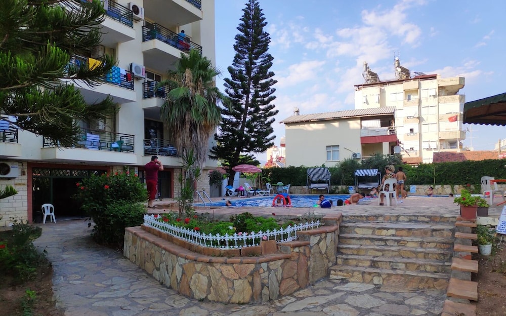 Cetin Apart Hotel Rezervasyon