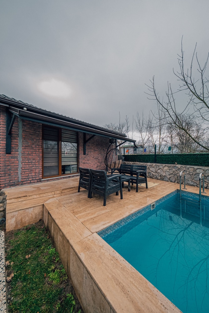 Naturel Stone Villalari Rezervasyon