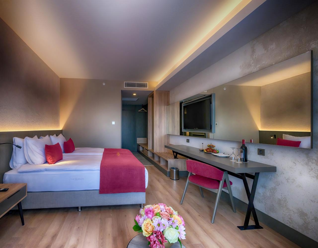 The X Belek Rezervasyon
