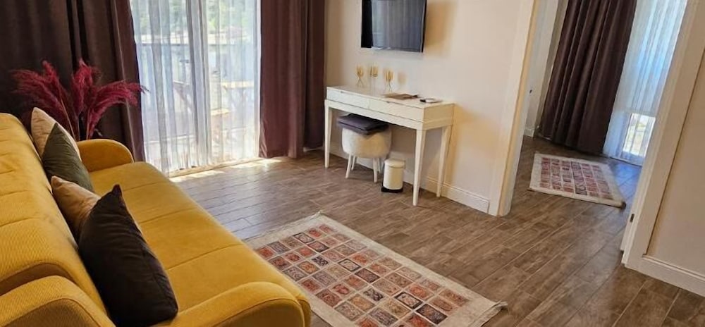 Limis Otel Rezervasyon