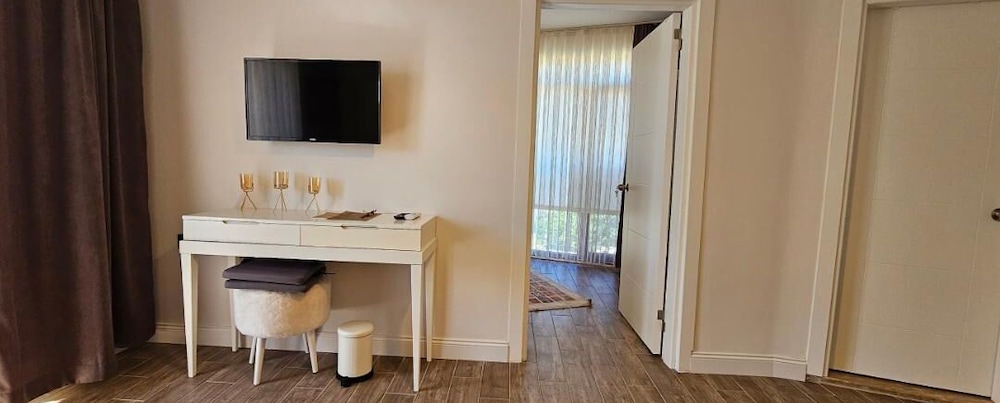 Limis Otel Rezervasyon