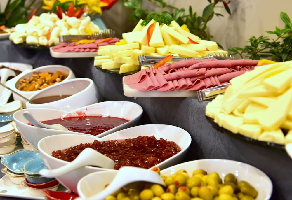 Grand Köse Airport Hotel Rezervasyon