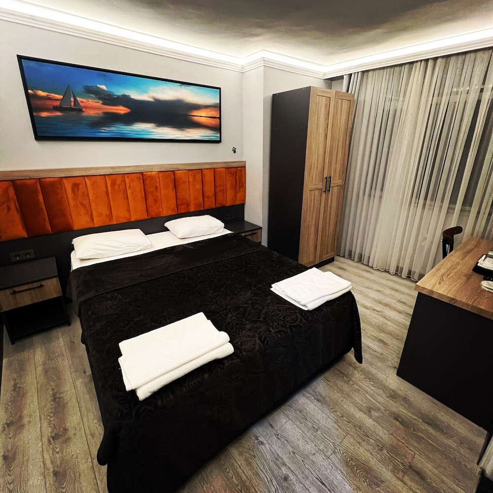 Temel Park Otel Rezervasyon