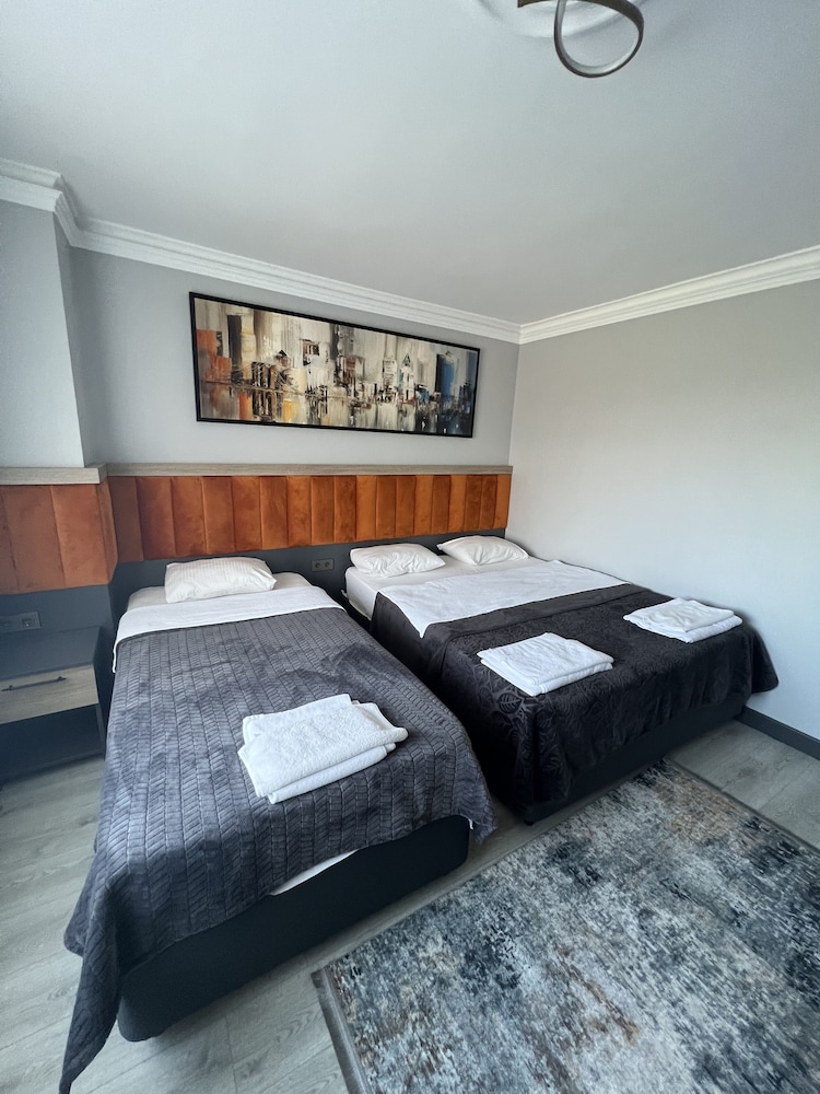 Temel Park Otel Rezervasyon