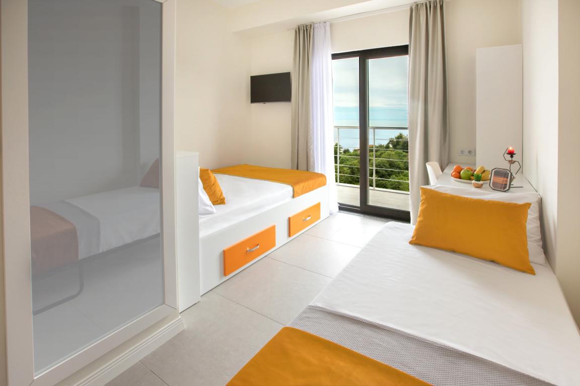 First Joy Hotel Rezervasyon