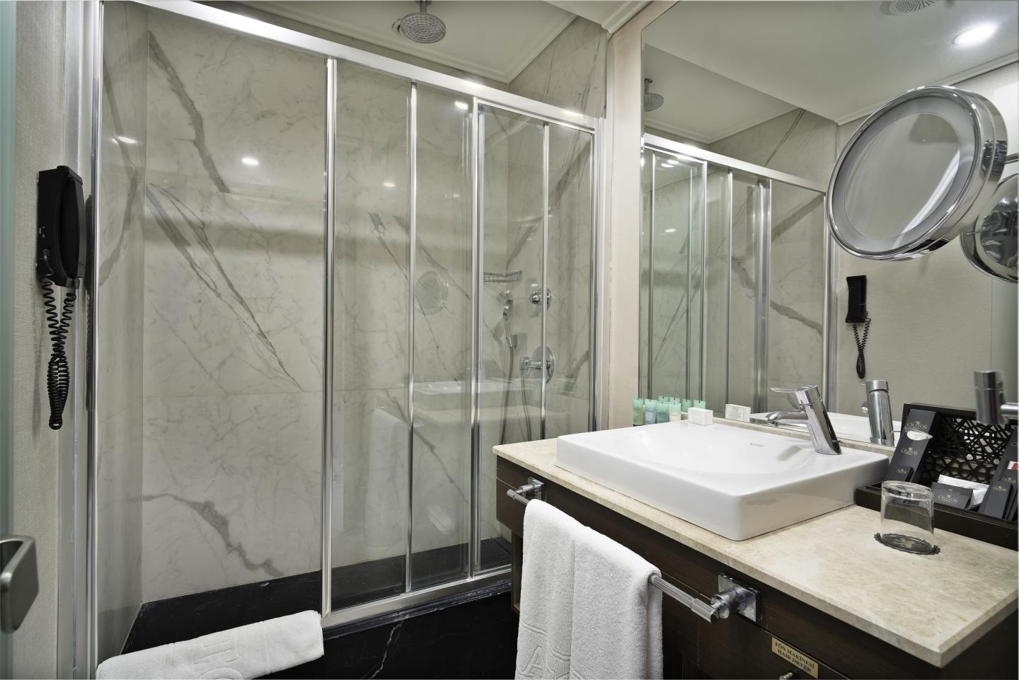 Cratos Premium Hotel & SPA Rezervasyon