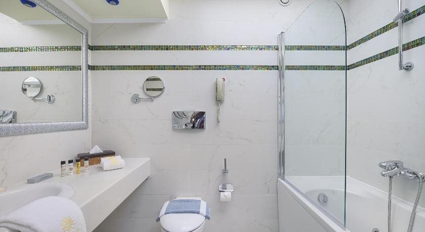 Atrium Palace Rezervasyon