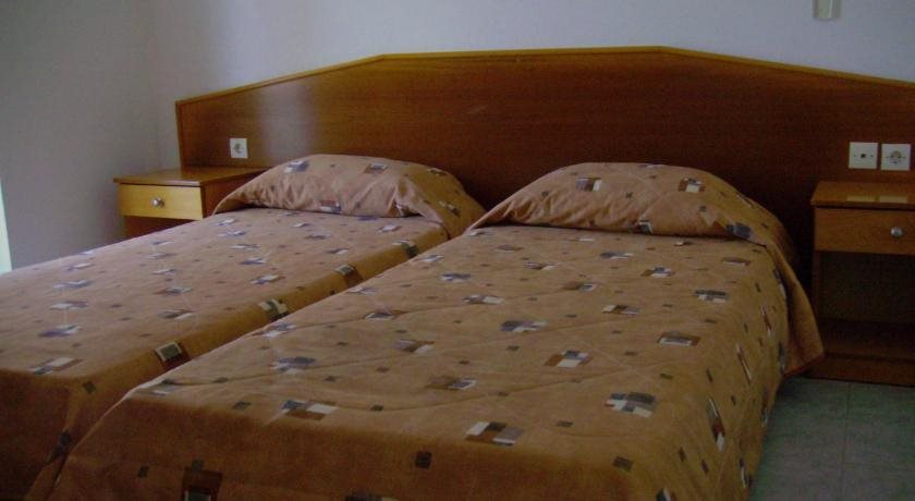 Stegna Star Apartments Rezervasyon