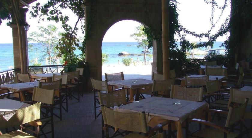 Stegna Star Apartments Rezervasyon