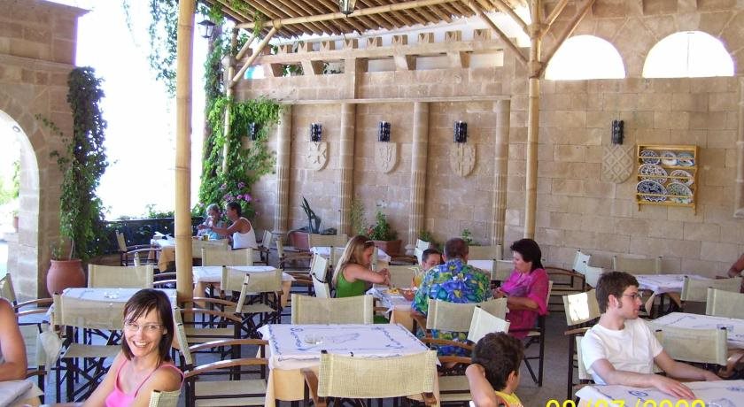 Stegna Star Apartments Rezervasyon