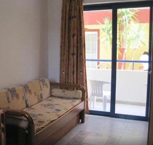 Stegna Star Apartments Rezervasyon