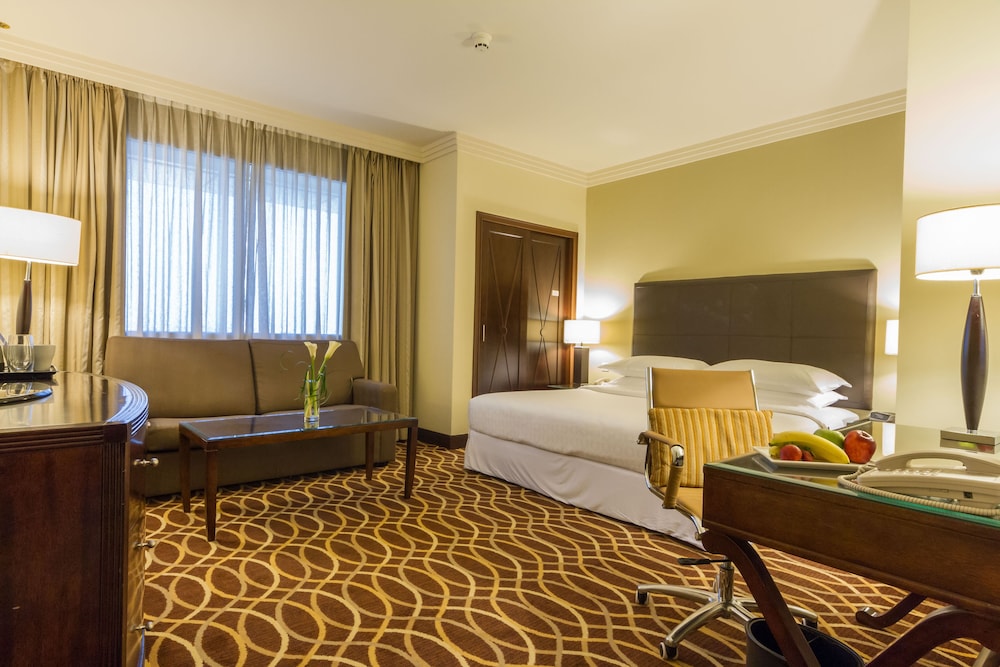 Grand Excelsior Hotel Deira Rezervasyon