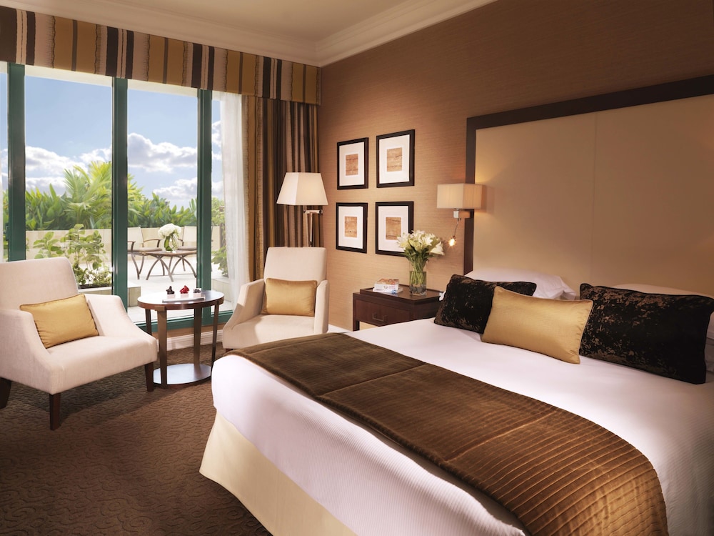 Mövenpick Dubai Grand Al Bustan Rezervasyon