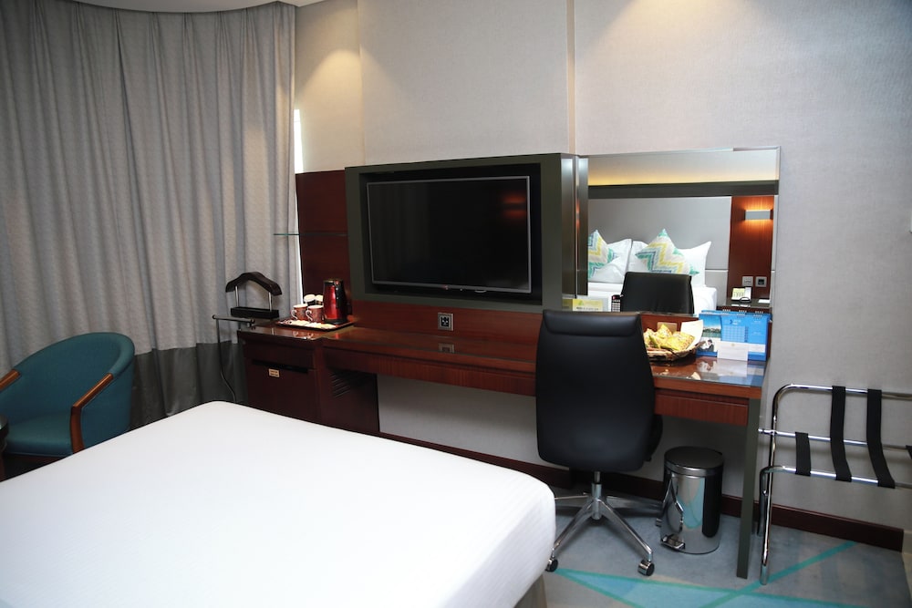 Hotel Versailles Dubai Rezervasyon