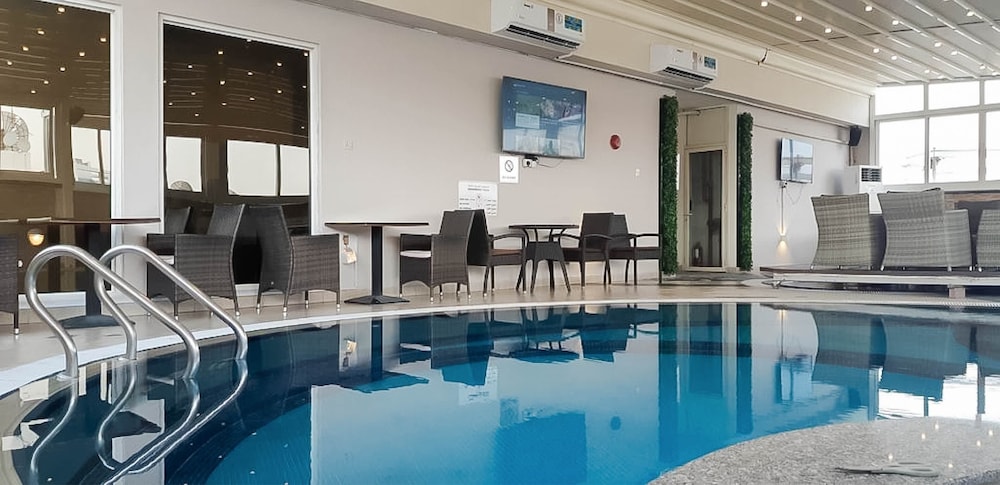 Lotus Grand Hotel Rezervasyon