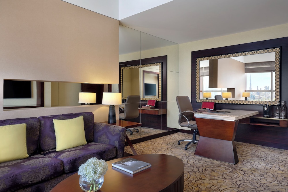 Dusit Thani Dubai Rezervasyon