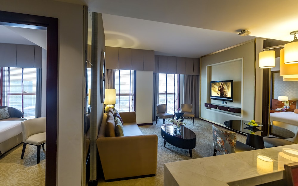 Dusit Thani Dubai Rezervasyon