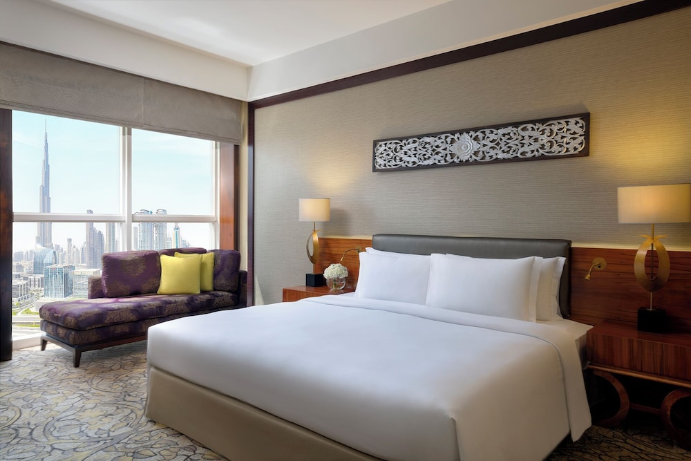 Dusit Thani Dubai Rezervasyon