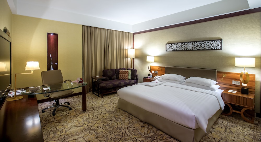 Dusit Thani Dubai Rezervasyon