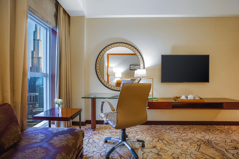 Dusit Thani Dubai Rezervasyon