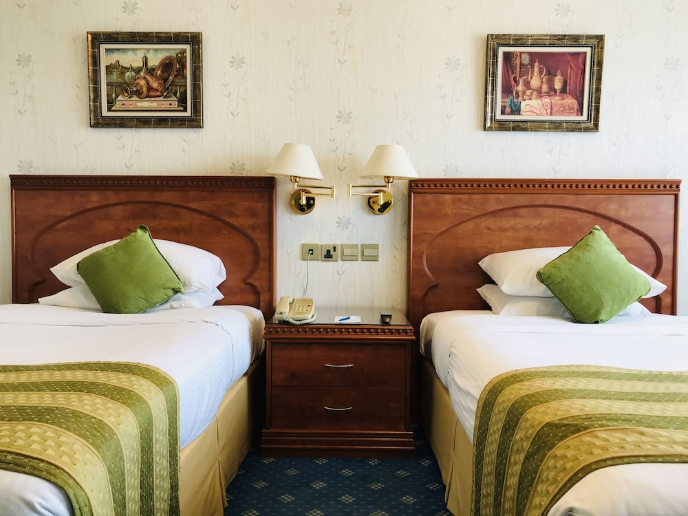 Riviera Hotel Rezervasyon