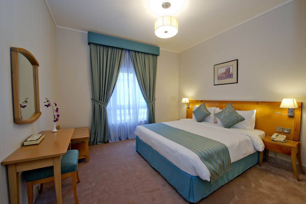 Al Bustan Center & Residence Rezervasyon