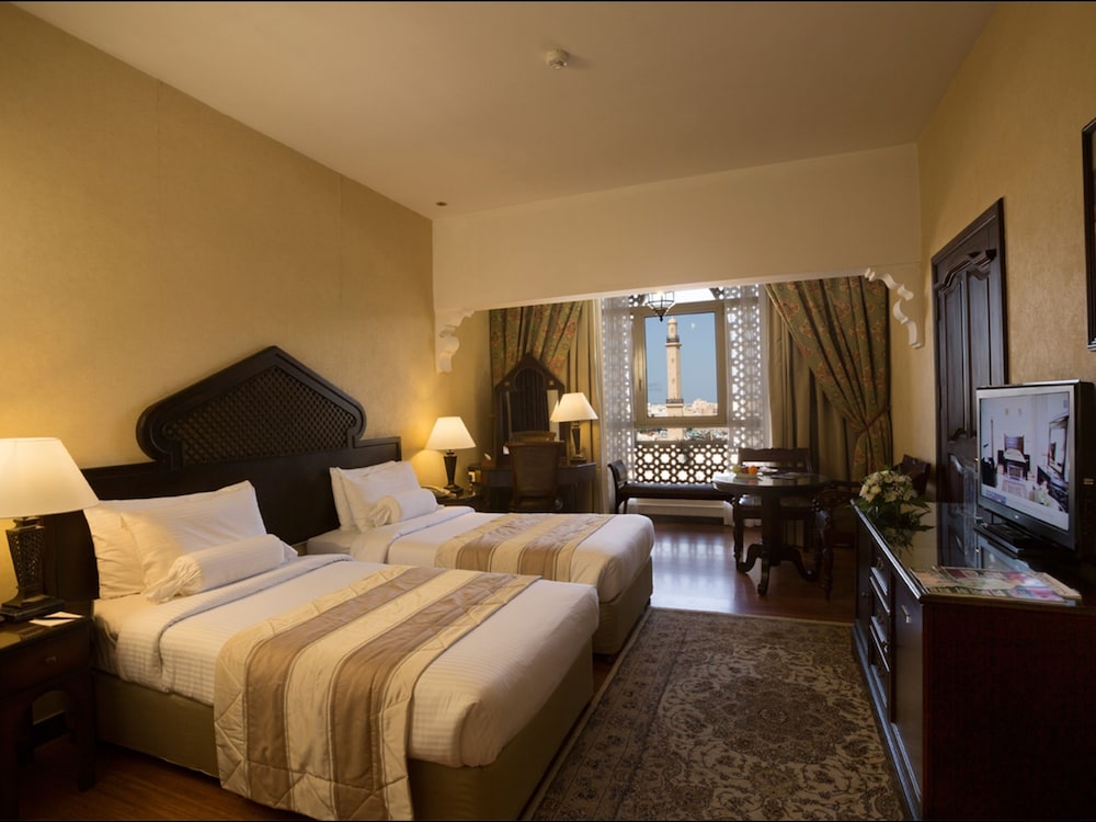 Arabian Courtyard Hotel & Spa Rezervasyon