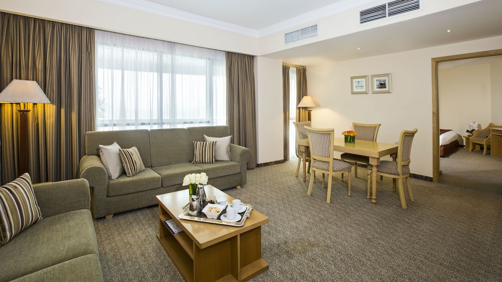City Seasons Hotel Dubai Rezervasyon