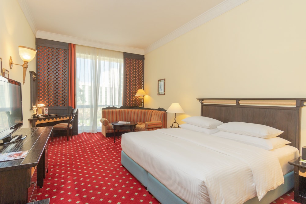 Millennium Airport Hotel Dubai Rezervasyon