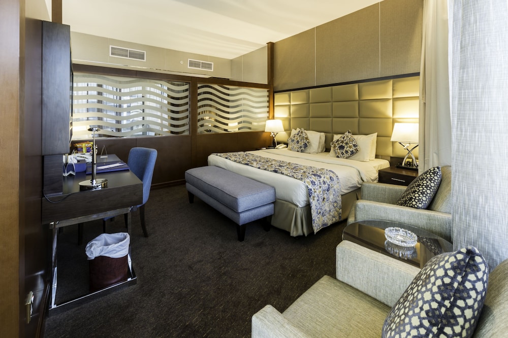 Howard Johnson by Wyndham Bur Dubai Rezervasyon