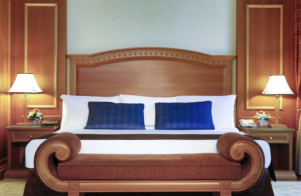 Avenue Hotel Dubai Rezervasyon