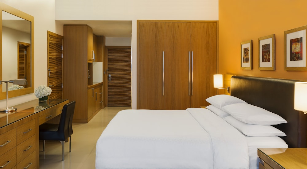 Four Points by Sheraton Bur Dubai Rezervasyon