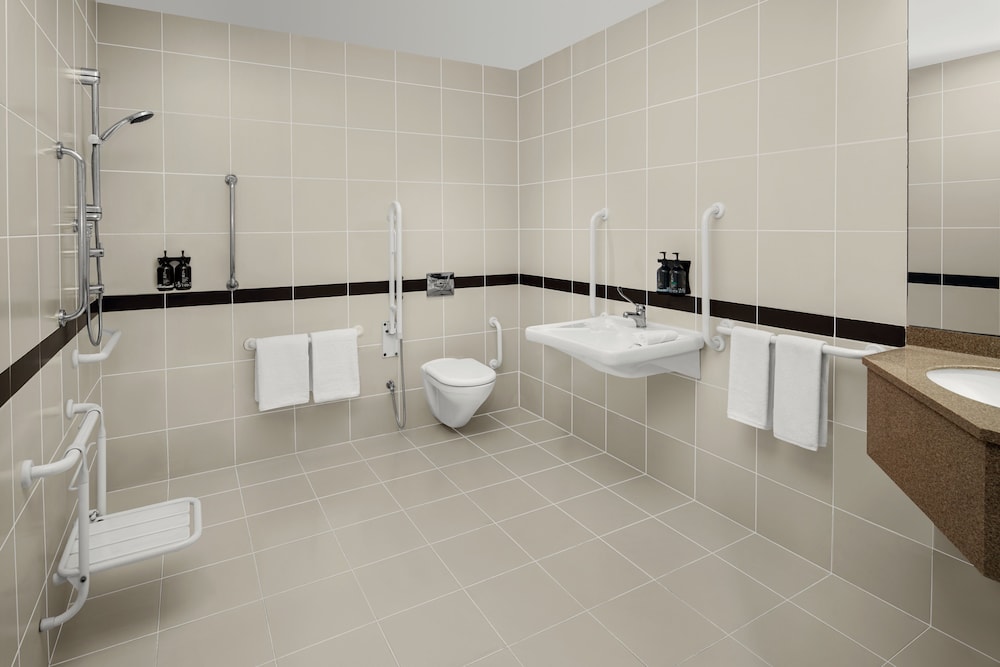 Holiday Inn Express Dubai Internet City Rezervasyon