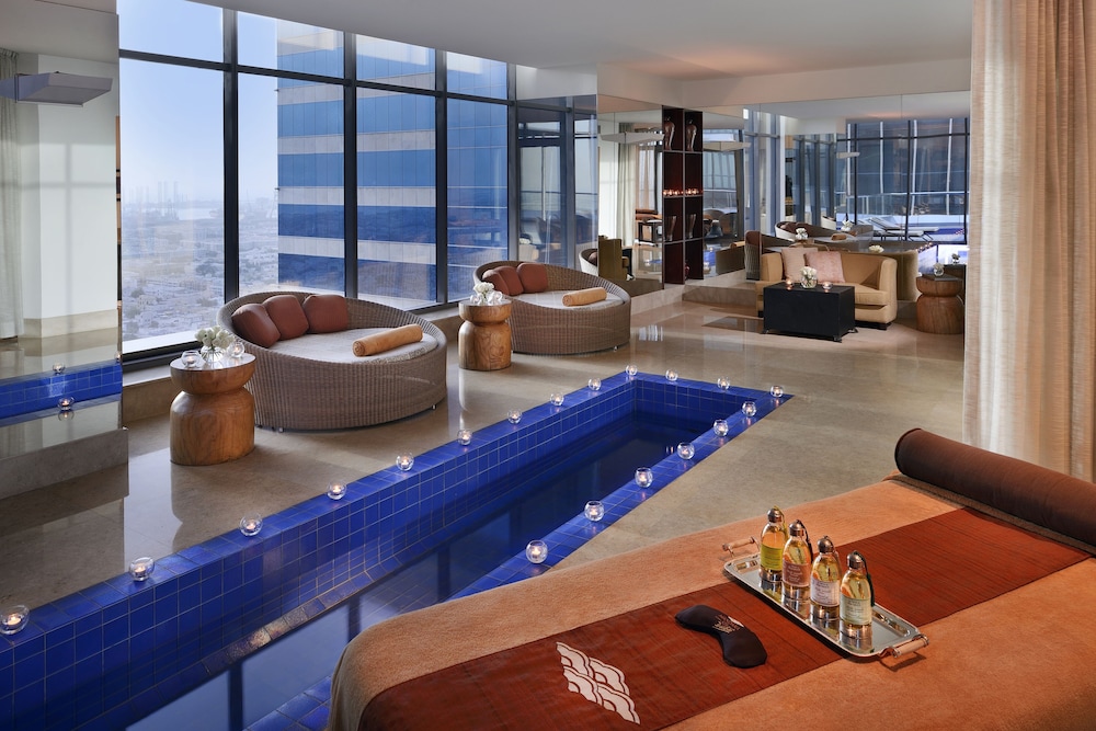 The H Dubai Rezervasyon